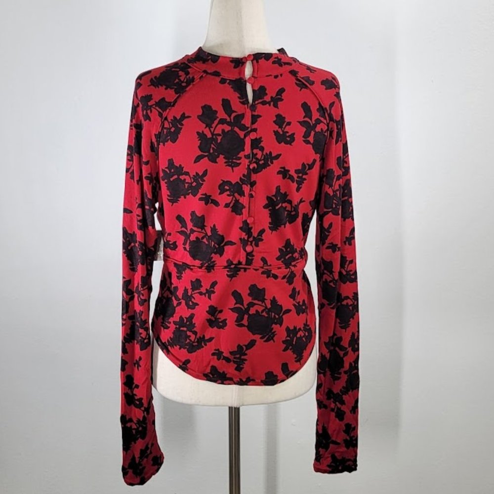 FREE  PEOPLE dinner party keyhole top Sz M NEW - Picture 5 of 9